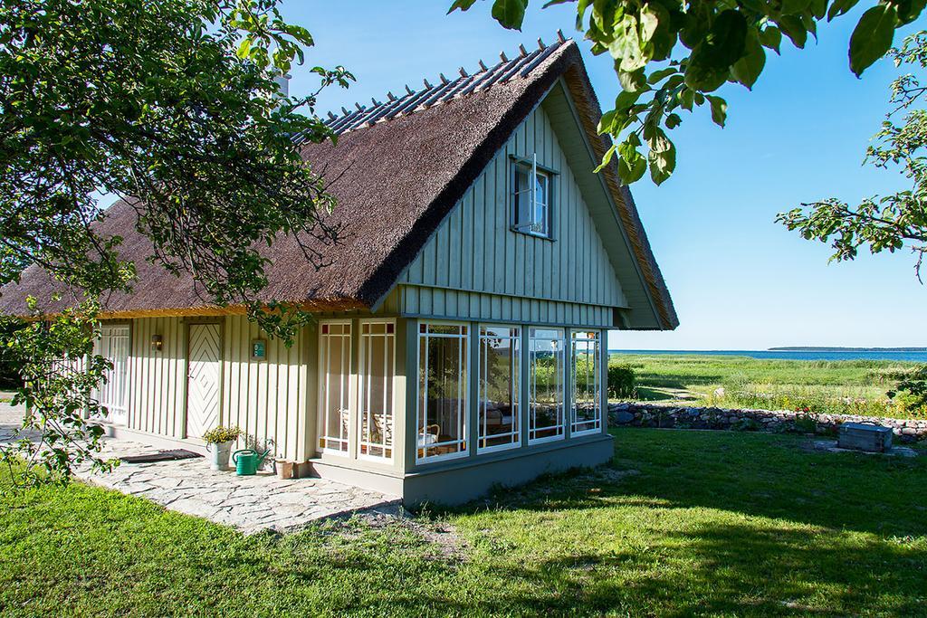 Hansi Puhkemaja Kuivastu Exterior foto